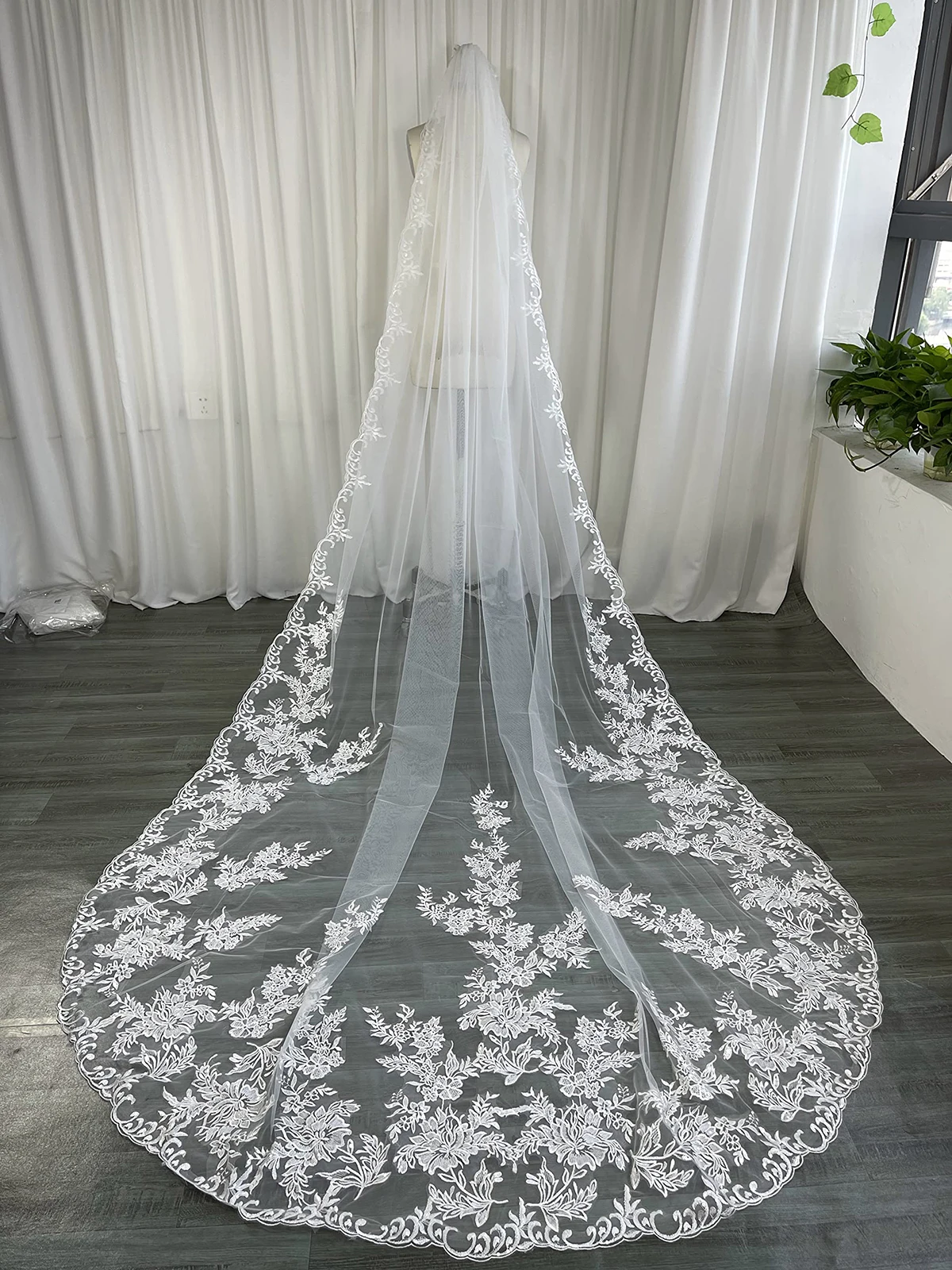 Luxury Bridal Veils For Wedding Cathedral Lace Appliques Elegant Tulle With Comb Cover Face White Ivory Customize 3M