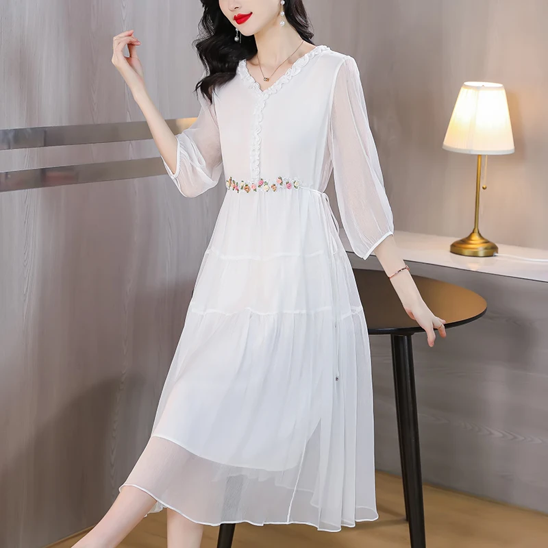 2023 Spring/Summer New Silk White Dress Women's Mesh Spliced Flower 3D Decoration Loose and Slim Large Swing Long Dress