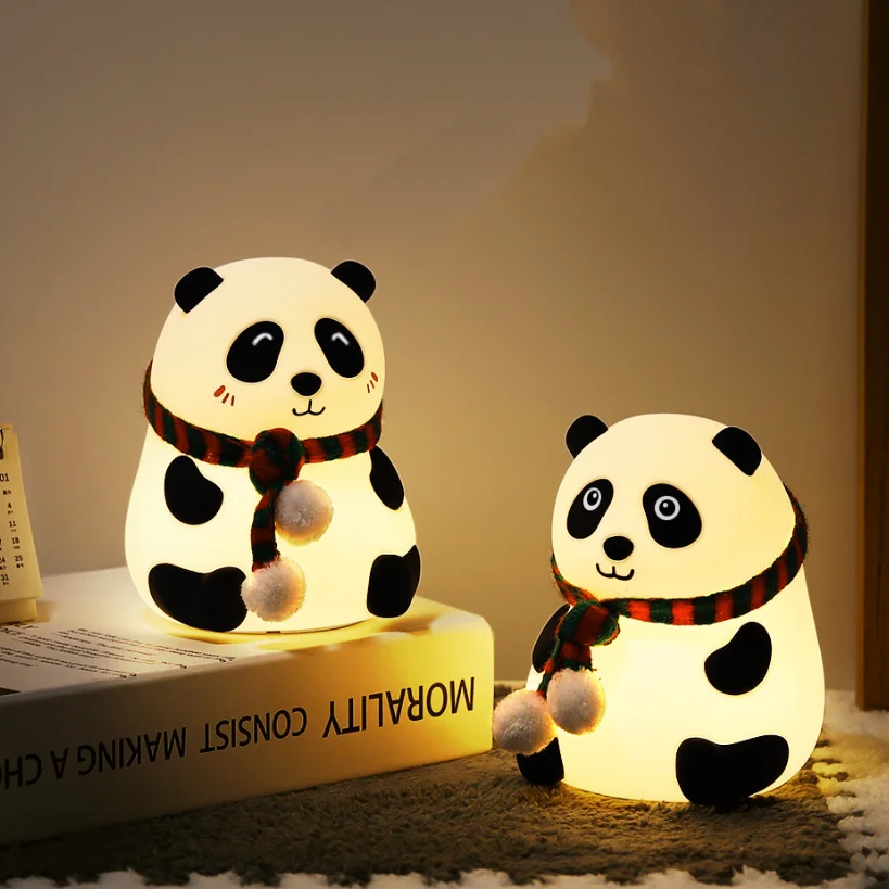 Mini Panda Night Light, Bedroom Bedhead USB Charging Sleeping with Pat Lamp Table Atmosphere Light Silicone