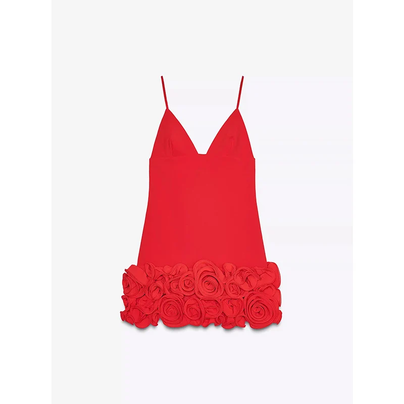 คอลเลคชั่นฤดูร้อนและฤดูใบไม้ผลิ 2025 เสื้อผ้าผู้หญิงแบบใหม่ คอวี แต่งดอกไม้ แต่งระบาย เอวสูง ผ้าโพลีเอสเตอร์ ดีไซน์หวานๆ