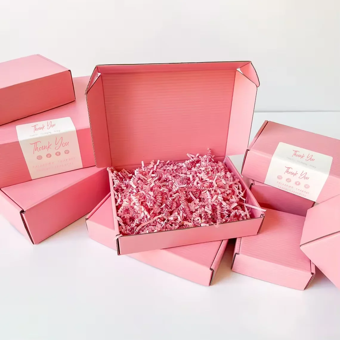 Free sample custom logo pink color cosmetic corrugated packaging mailer box shipping box paper box