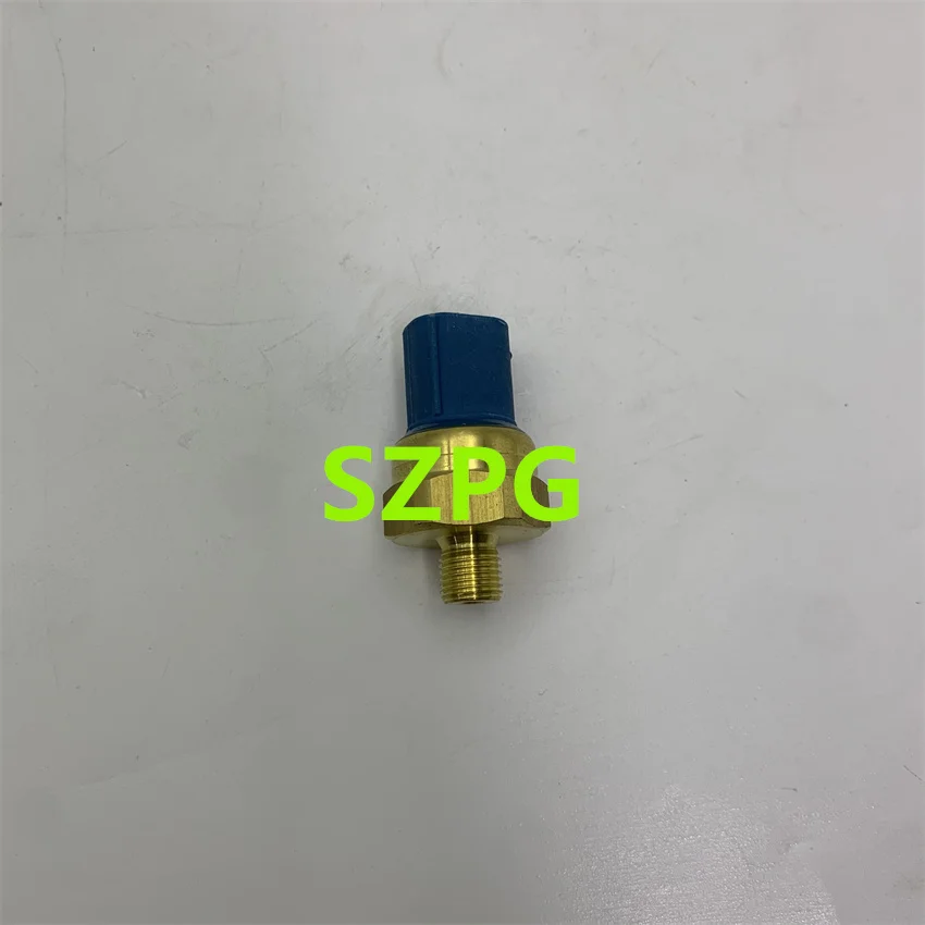 Pressure Sensor V837070201 for Massey Ferguson 7260 7270 3600 4700 5700