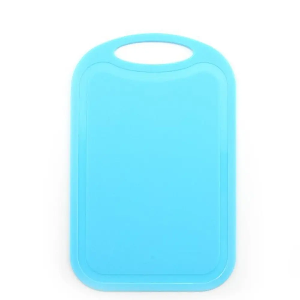 

Rectangle Nonslip Plastic Cutting Board Handle Hangable Chopping Board with Groove Frosted Texture Chopping Block Vegetable