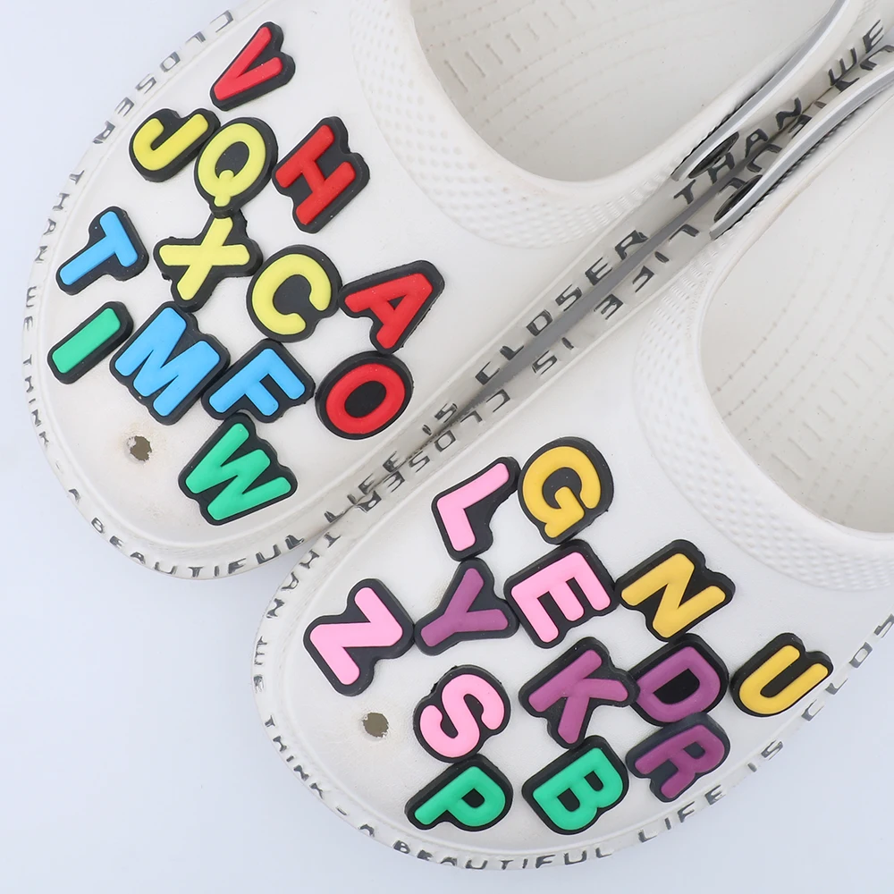 Cute Cartoon Крокросы Shoe Charm Accessories 26 Alphabet Sandals Ornament Джиббитц Shoe Decorations Buckles Holiday Party Gift - Detail 1