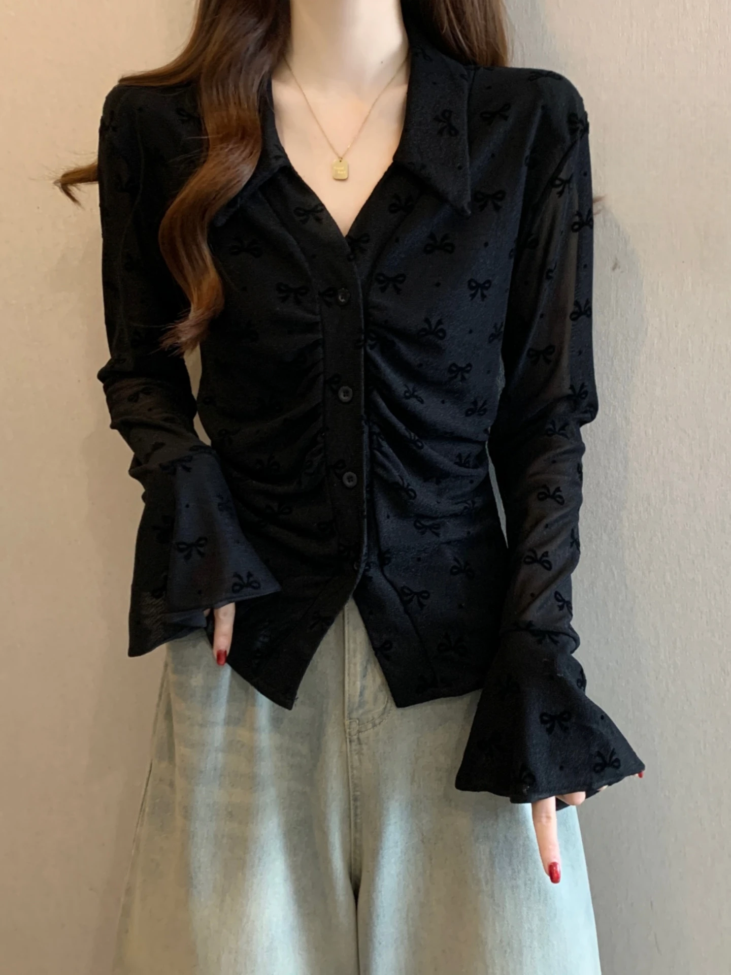 

Slim Fit Long Sleeve V-Neck Women's Shirt Floral Embroidery Base Layer Knot Short Length Bell Sleeve Office Style S...