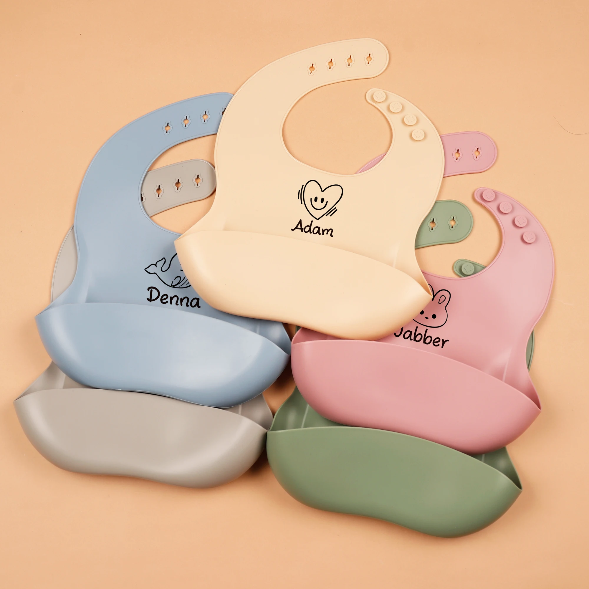 1pc Personalized Bib, Custom Baby Bib, Gift for Mom, Toddler Gift, Silicone Engraved Bib, Baby Shower Gift, New Mom Gift