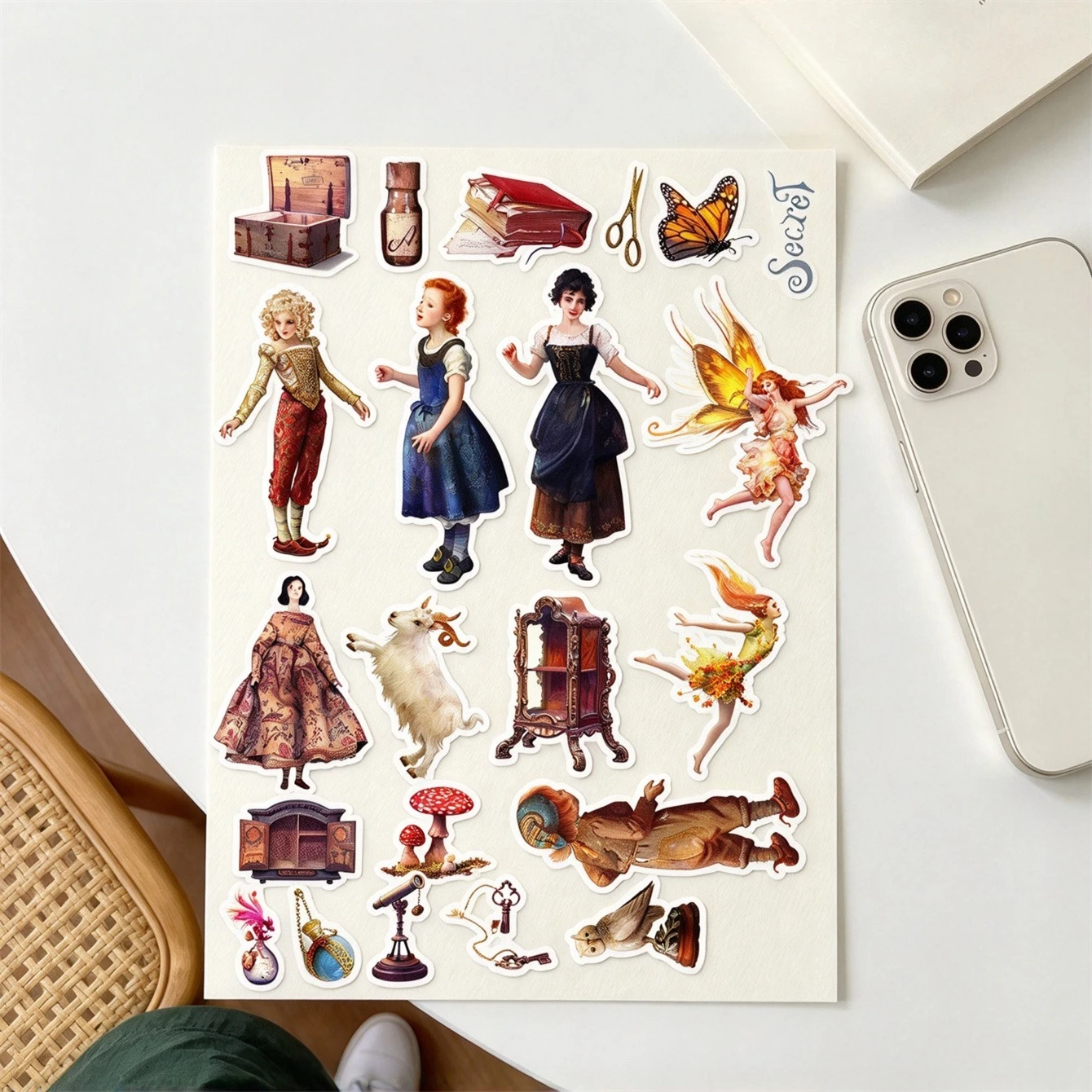 22pcs Cute Vintage Victorian Stickers,suitable for diaries, bottles, laptops,Various designs,scrapbooking planner stationery,