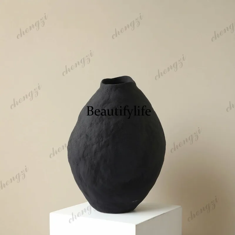 Black retro wabi-sabi handmade vase, home soft decoration, living room desktop flower arrangement ornament
