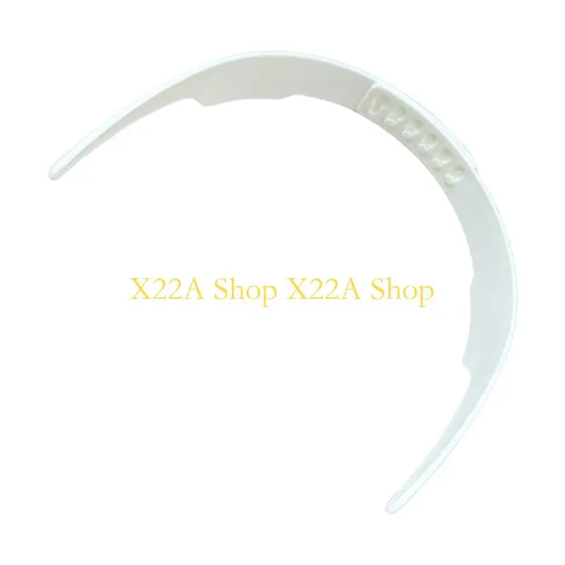 독특한 칼라 지원 셔츠 칼라는 공식 이벤트에 대한 고리를 사용하기 쉬운 고리를 유지합니다.