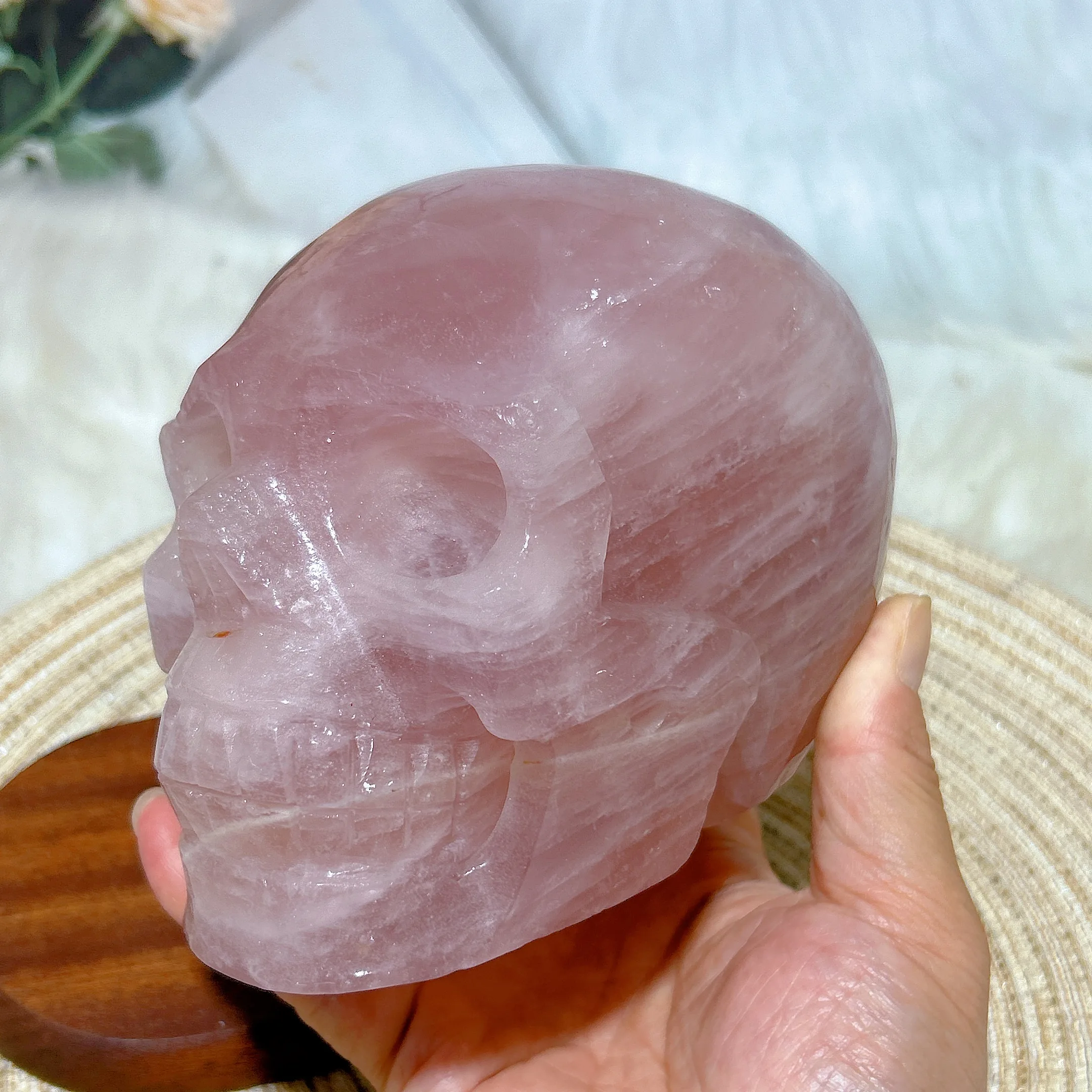 Healing Natural Crystal Rose Quartz Big Skull Hand Carving Energy Reiki Ornament High Quality Home Decoration Room Decor Gift