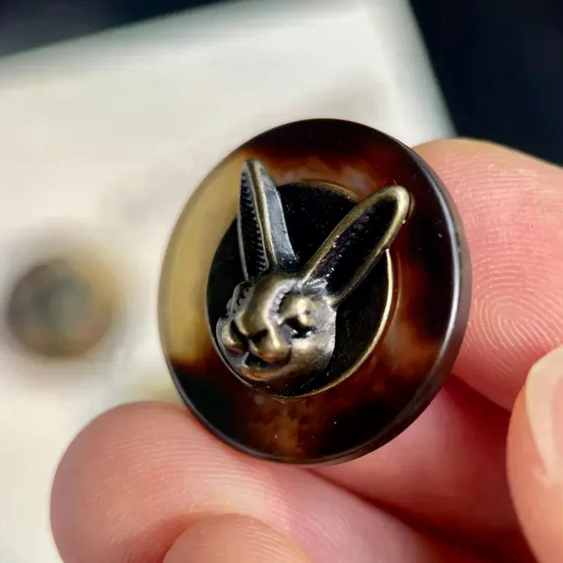 10個 25mm ヴィンテージ銅製ウサギの頭の装飾ボタン、衣類、帽子、バックパック、縫製、テキスタイル装飾用