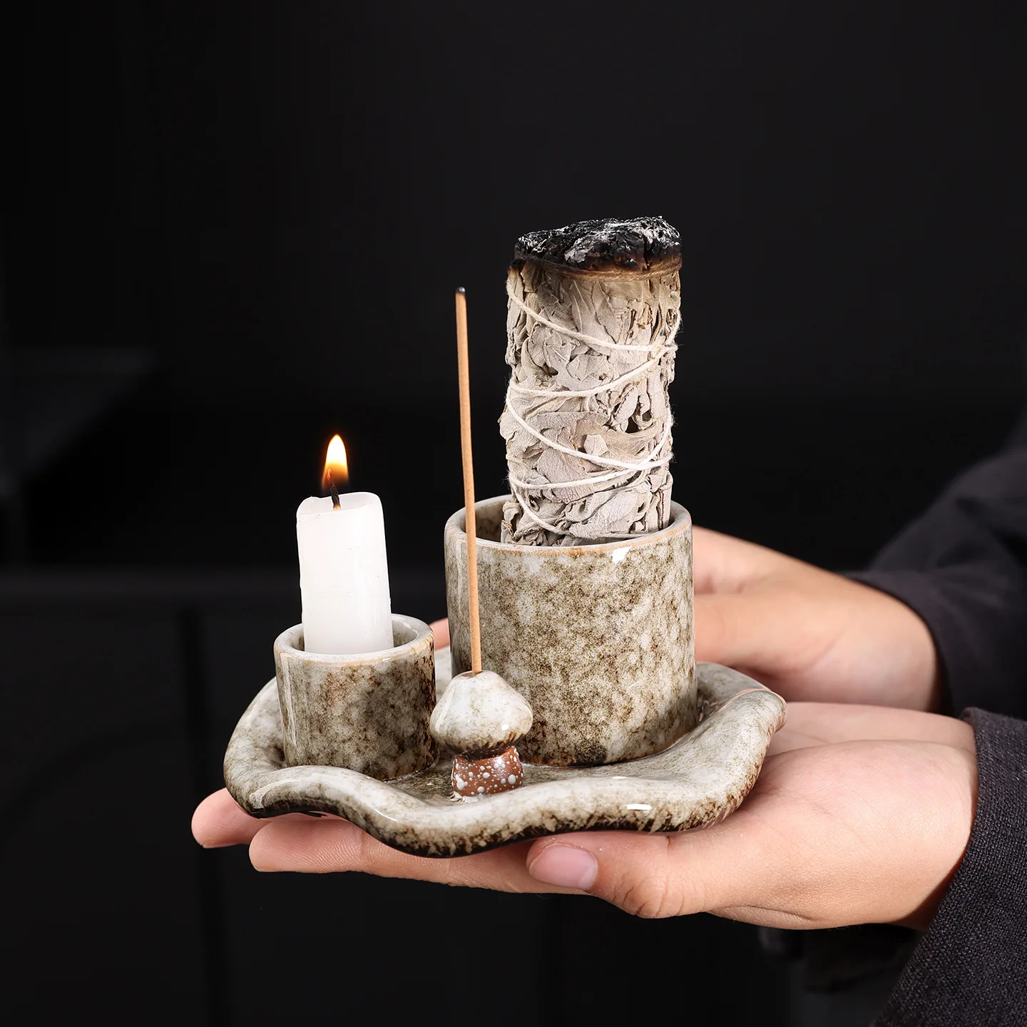 Creative Mushroom‑Shaped Ceramic Candle Holder for Palo Santo Sage Burning Peruvian‑Wood Incense Stand Home Table Decor
