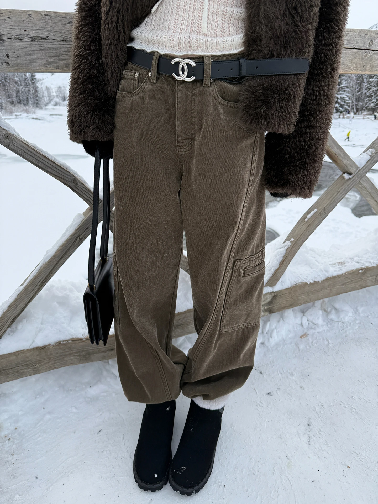 

Модные плотные брюки-карго прямого кроя из смесового хлопка и полиэстера с рваными деталями, свободного кроя, на молнии l W...