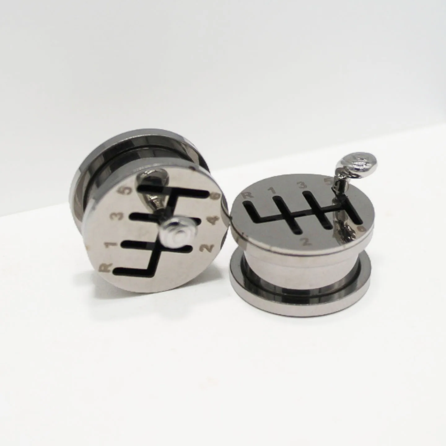1pair Stainless Steel Car Gear Shifting Creative Ear Amplifiers, Personalized Punk Earlobe Earrings and Accessories