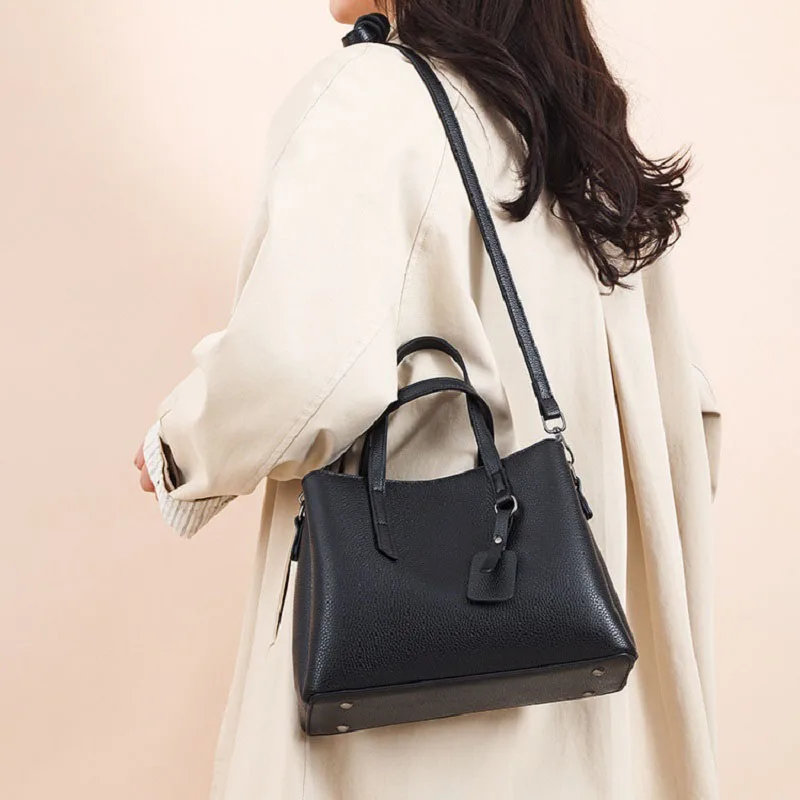 Commuter Handbag Armpit Crossbody Bag Genuine Leather Small Square First Layer Cowhide Women's Shoulder Bag