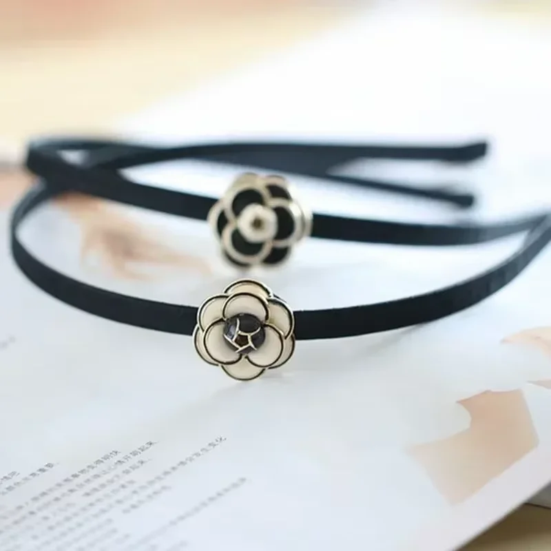 Металлическая красота в стиле ретро в минималистском стиле с цветочным ободом, обручи для волос для женщин, элегантная повязка на голову для девочек, винтажные ленты