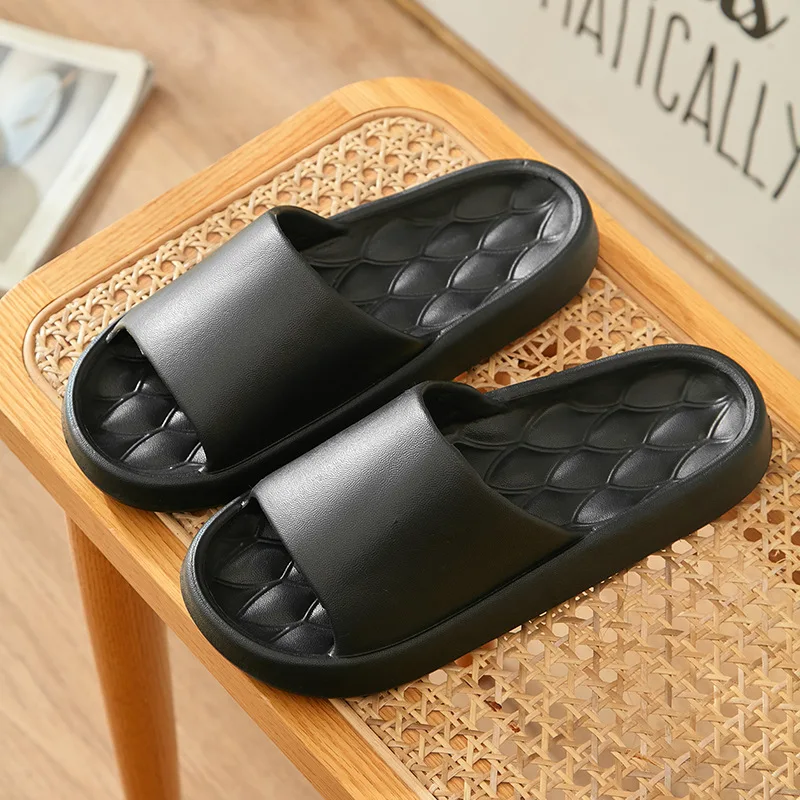 Chinelo feminino de verão em EVA macio, modelo chinelo masculino da moda para casa, sandálias adoráveis para casais, cores vibrantes, lançamento 2025, chinelos casuais de praia para adultos._voghion.com