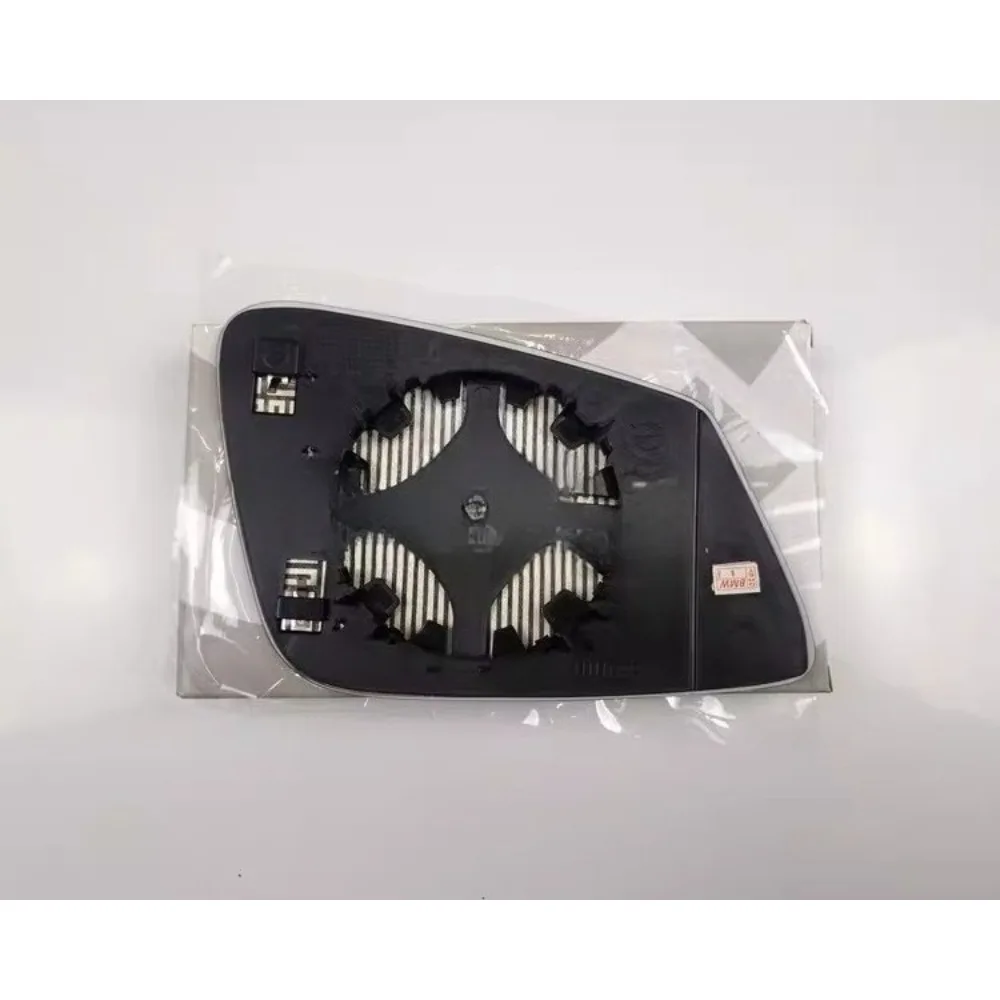 

Подходит для BMW 1 серии, 3 серии, 318, 320, 328, X1: корпус и линза зеркала заднего вида