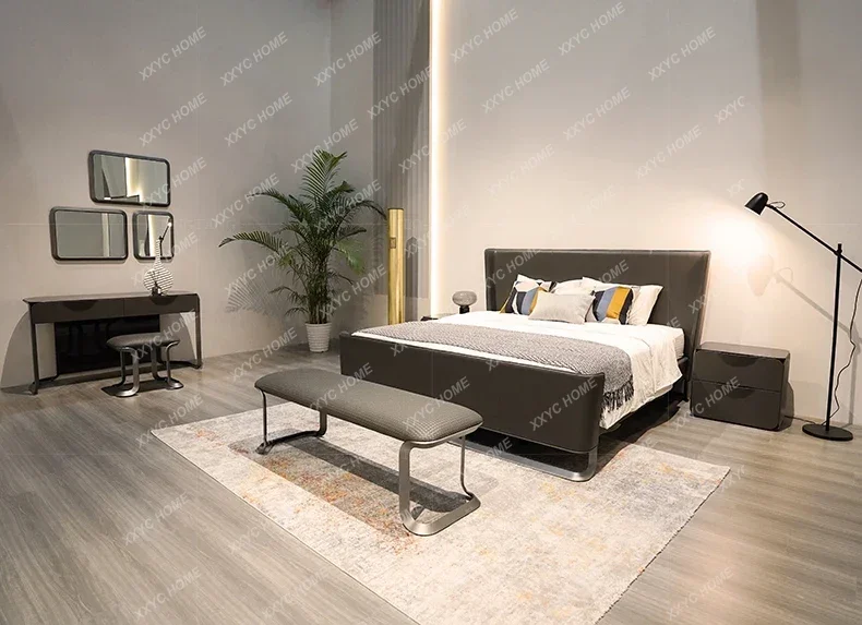 NN high-end designer style, fashionable home  light luxury dressing table, post-modern simple bedroom,