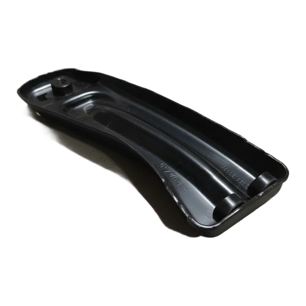 

1 Pair Bracket Mount For Arteon For Golf For R32 Metal Lower Skid Plate Bracket Car Interior Accessories 5Q0825921 5Q0825922