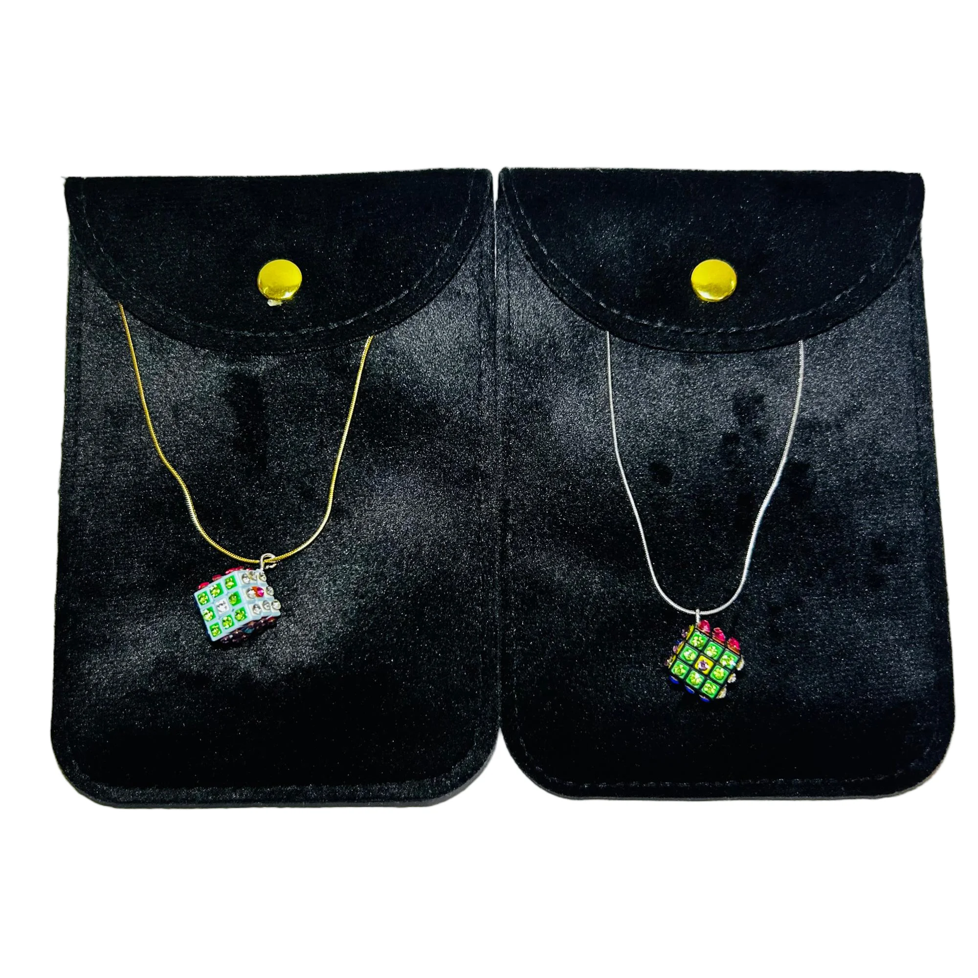 New Necklace Cube Necklace 3×3 cube 1cm Mini Magic Cube Tiny 3x3 Professional 1CM Speed Cube Magic Cube Puzzle Blue Black Toys