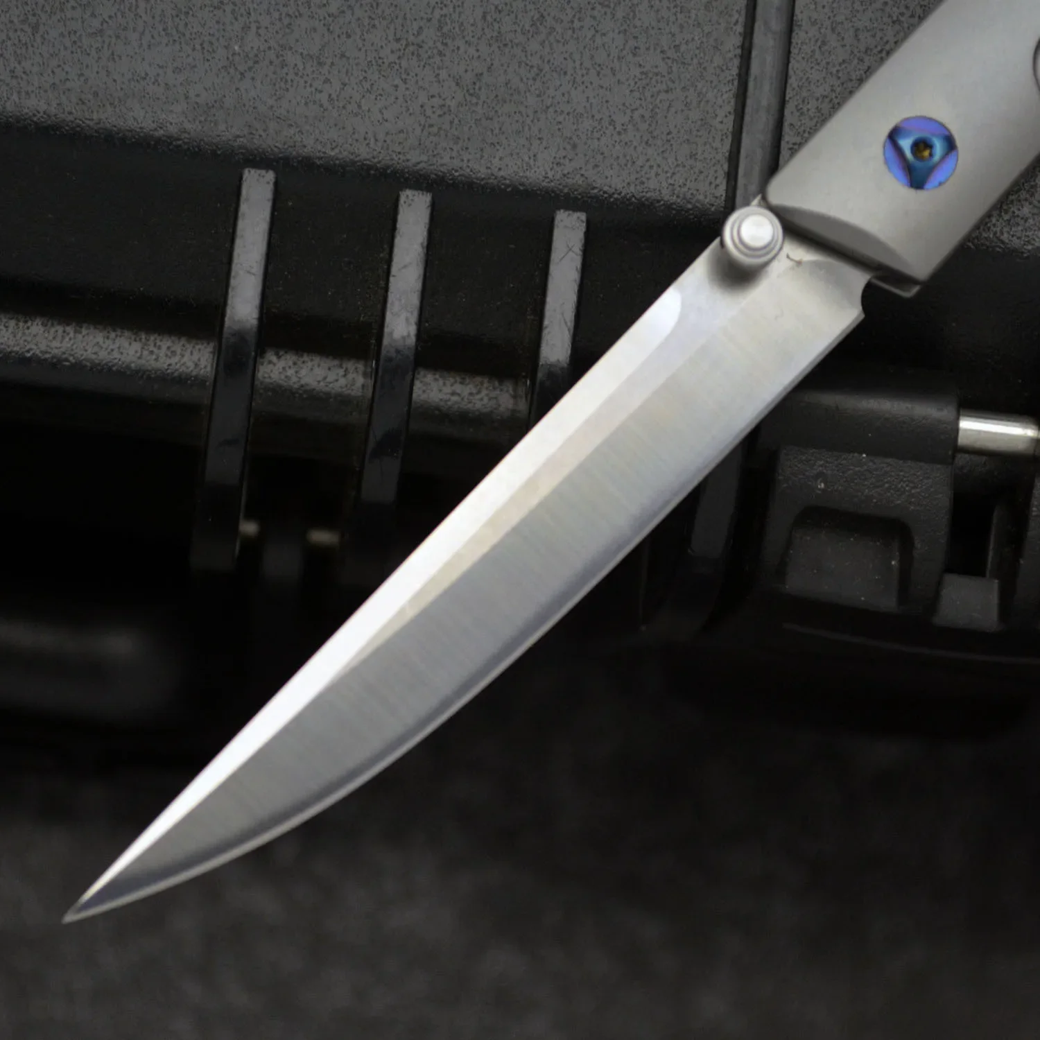 Neue 7096 CEO Klappmesser D2 Klinge Titanlegierung Griff EDC Outdoor Taktische Jagd Kampf Militär Gentleman Messer
