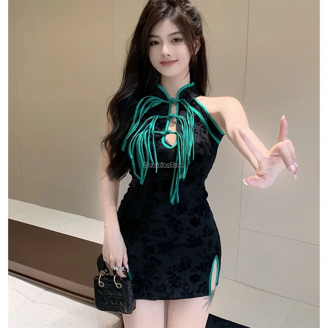 2024 chinese style retro black cheongsam dress sexy hanging neck improved cheongsam tight bag buttock qipao dress female w474