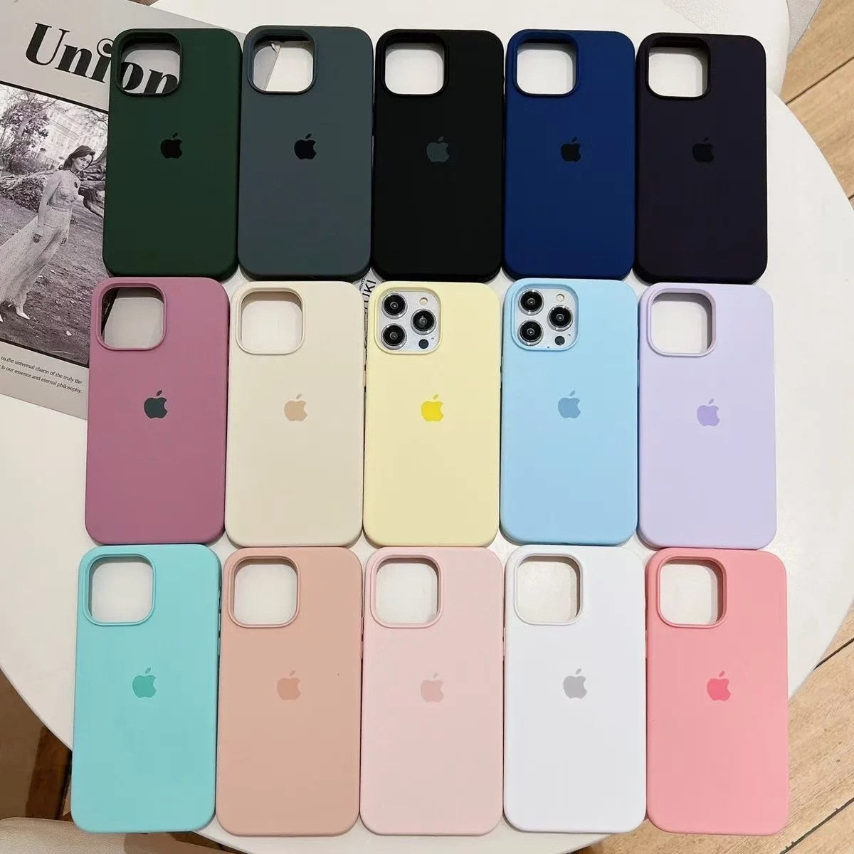 Coque Officielle en Silicone pour iPhone 17, 16, 13, 15, 14 Pro, Coque Apple pour iPhone 17, 14, 16, 15 Pro Max, Air 16 Plus