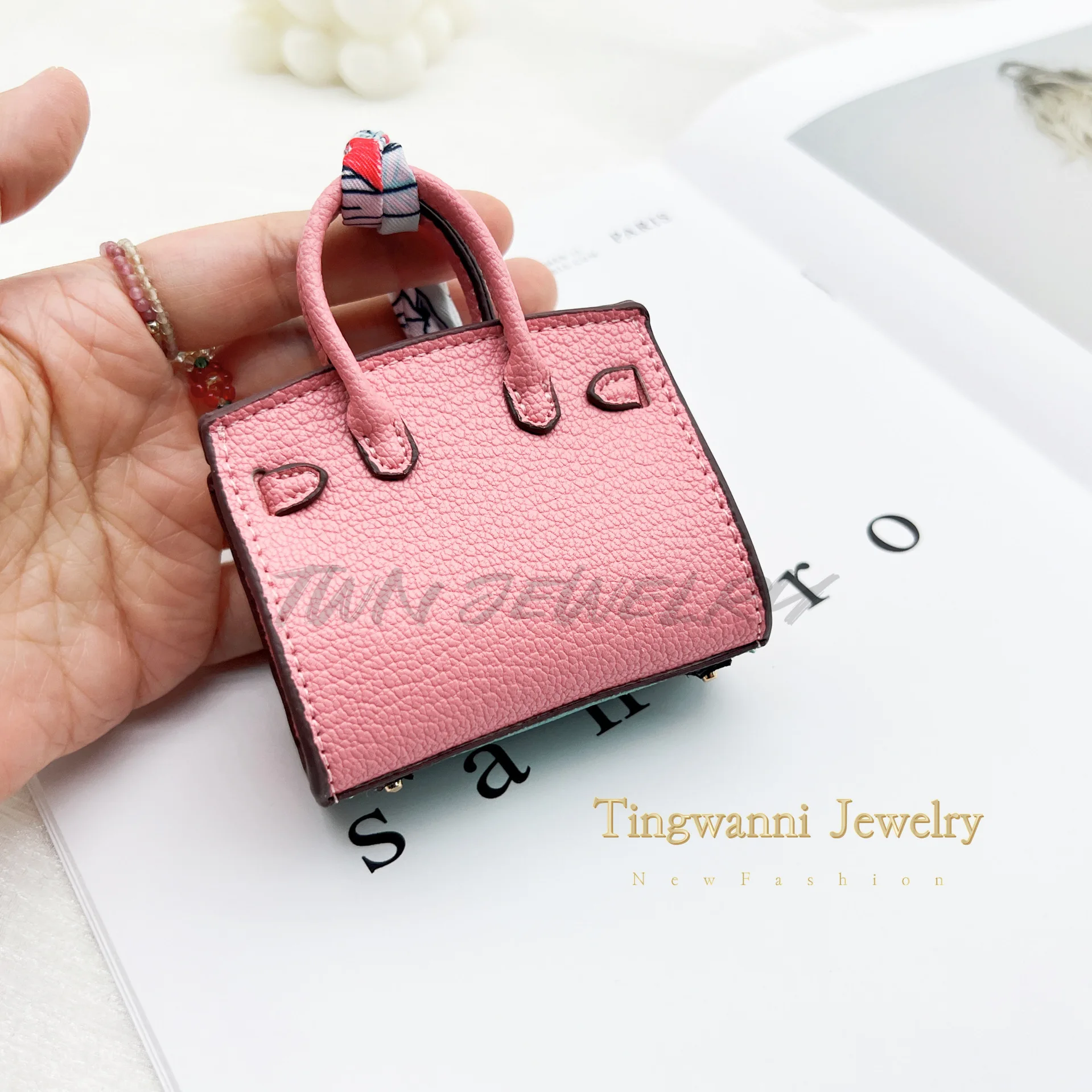 New Mini House Handmade Mini Tiny PU Leather Handbag Decoration Pendant Bag Earphone Case Trendy Key Charm Miniature Purse