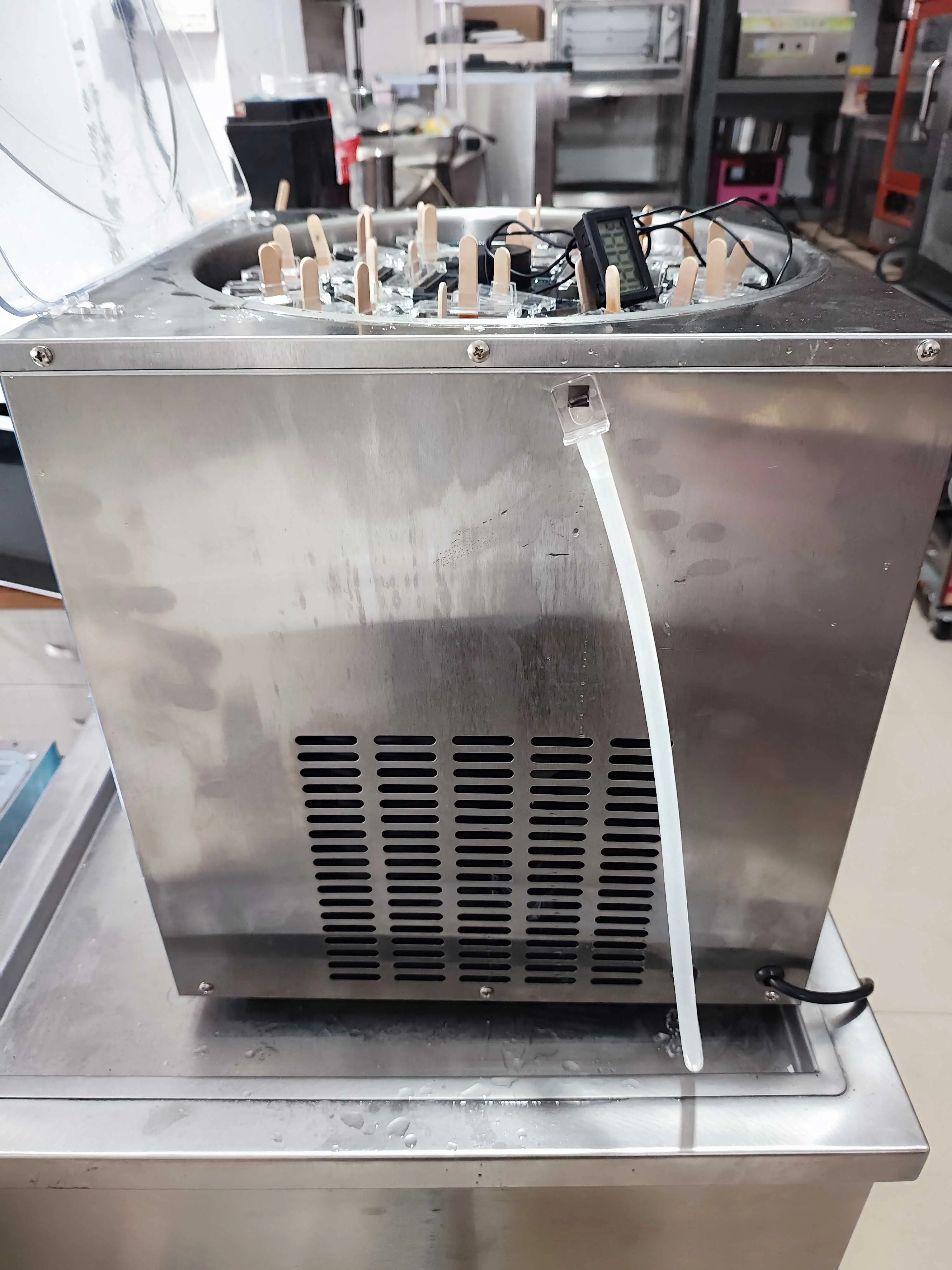 Fabrika Yeni Tasarım Buzlu Don - Commercial Popsicle Mold Maker Machine incelemesi ve fiyatı