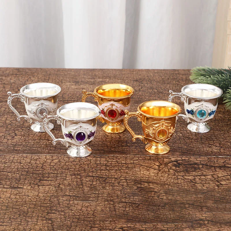 Fashion Europe and The United States Style Creative Home Metal White Wine Cup Alloy Pattern Gems Decorated Classical Wine Sets