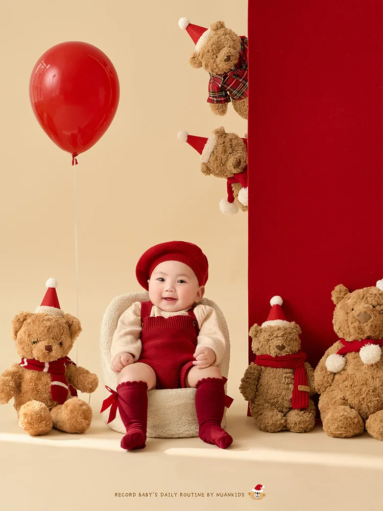 

100 Days Baby Photography Outfit Knitted Long Sleeves Beret Santa Hat Sock Set Bear Dolls Studio Christmas Photo Clothes Props