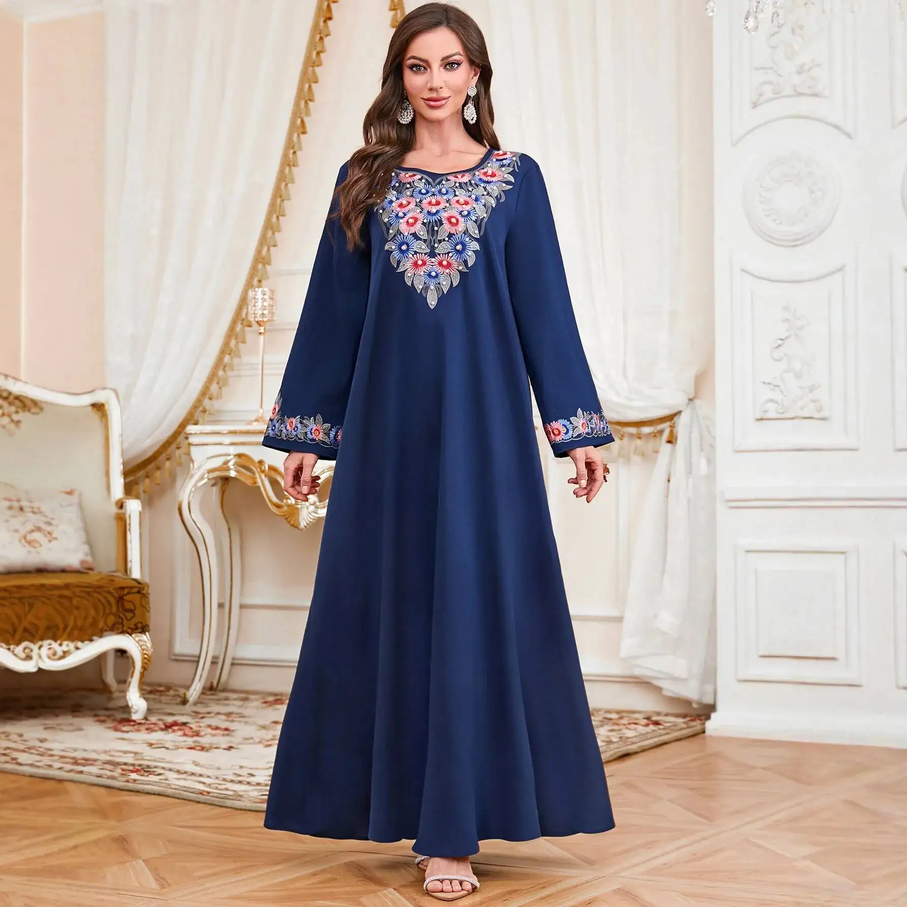 

New Embroidered Robe For Women Elegant Floral Beaded Loose Long-sleeved Ethnic Style Dress Ramadan Dubai Luxury Islam Elegant