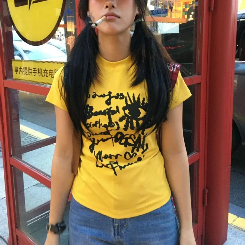 

American Retro Letter Print Graphic T Shirts Vintage Harajuku Crop Top Trashy 2000s Style Short Sleeve Tee Shirt Y2k Japanese