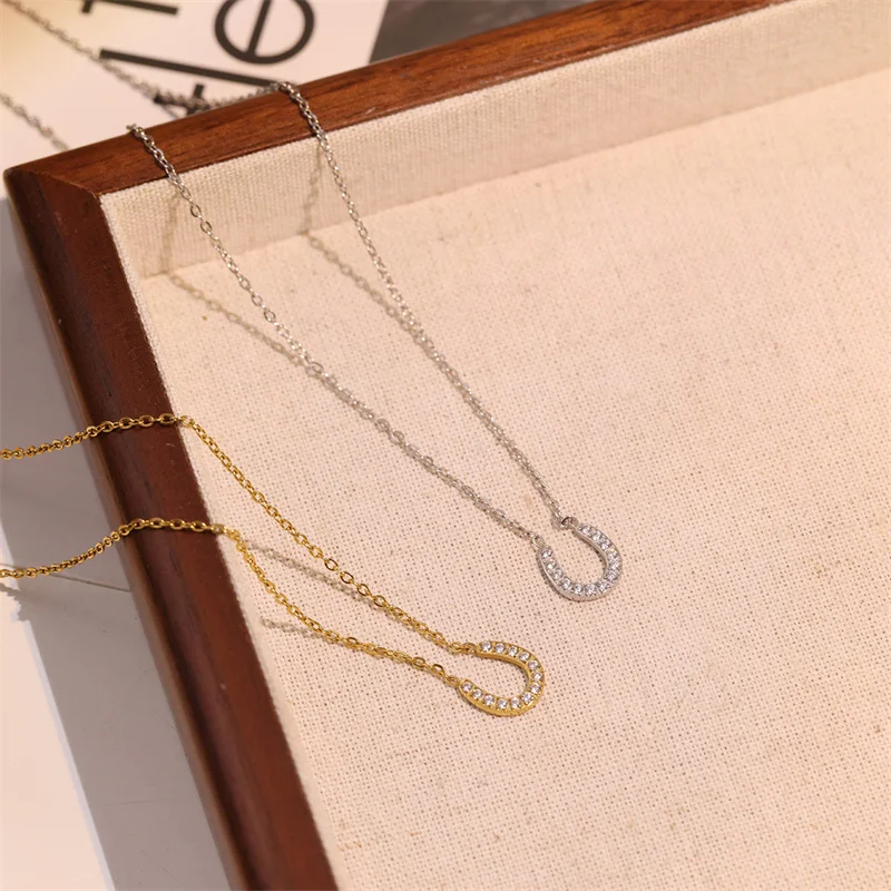 Simplicity U-Shaped INS Stainless Steel Necklace Irregular Set With Diamonds Pendant Clavicular Chain Summer Accessories