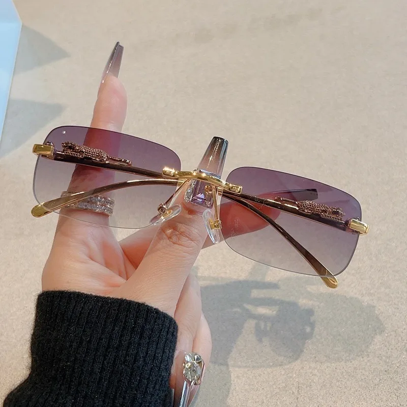 1 Stück Damen-Randlose Modebrille, Leichter Metallrahmen & PC-Gläser – Detail 4