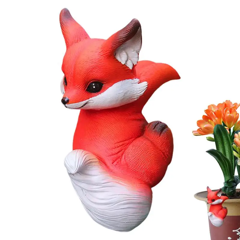 Animal Plant Pot Hangers Cute Animal Figurines Planter Pot Huggers Climbing Animal Sculpture Outdoor Statues Ornaments For