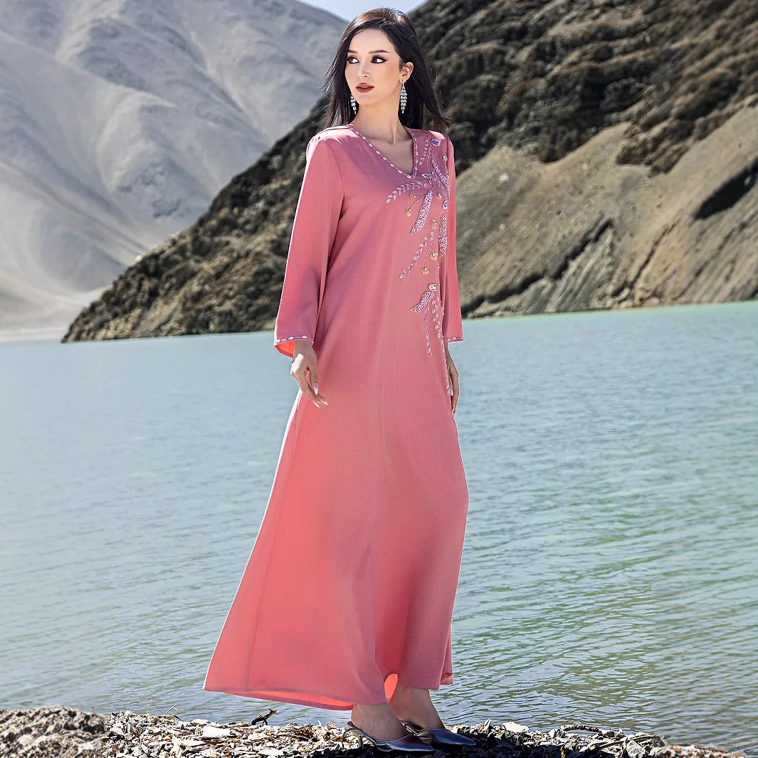 2026 Muslim New Fashion Middle East Women's Pink Casual Trendy Diamond Elegant Loose Ceremonial Dresses Female Clothes Abaya
