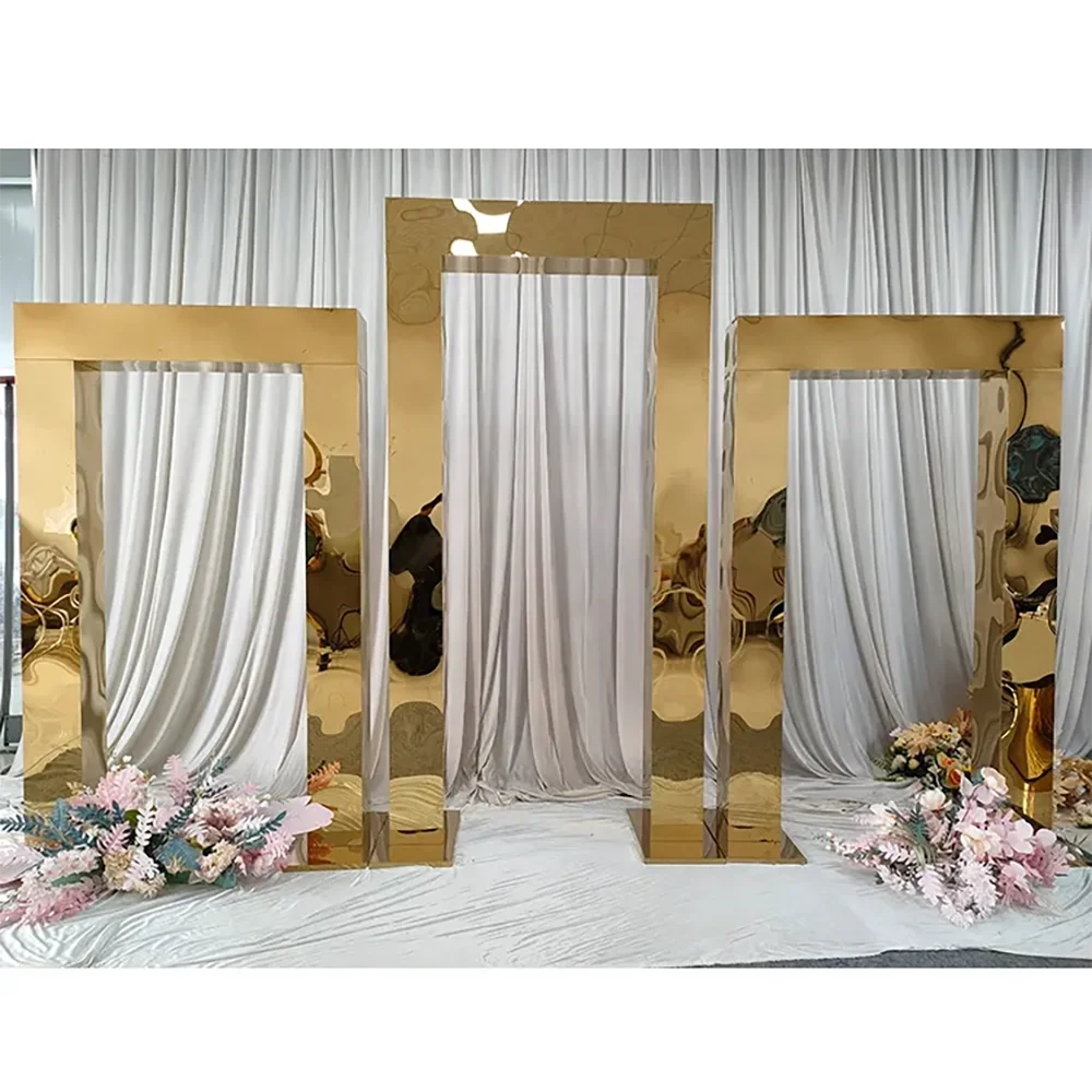 Fantasy Ceremony Event Golden Stainless Steel Wedding Decoration Arch Backdrop Disassembly Design with Artificial Flowers