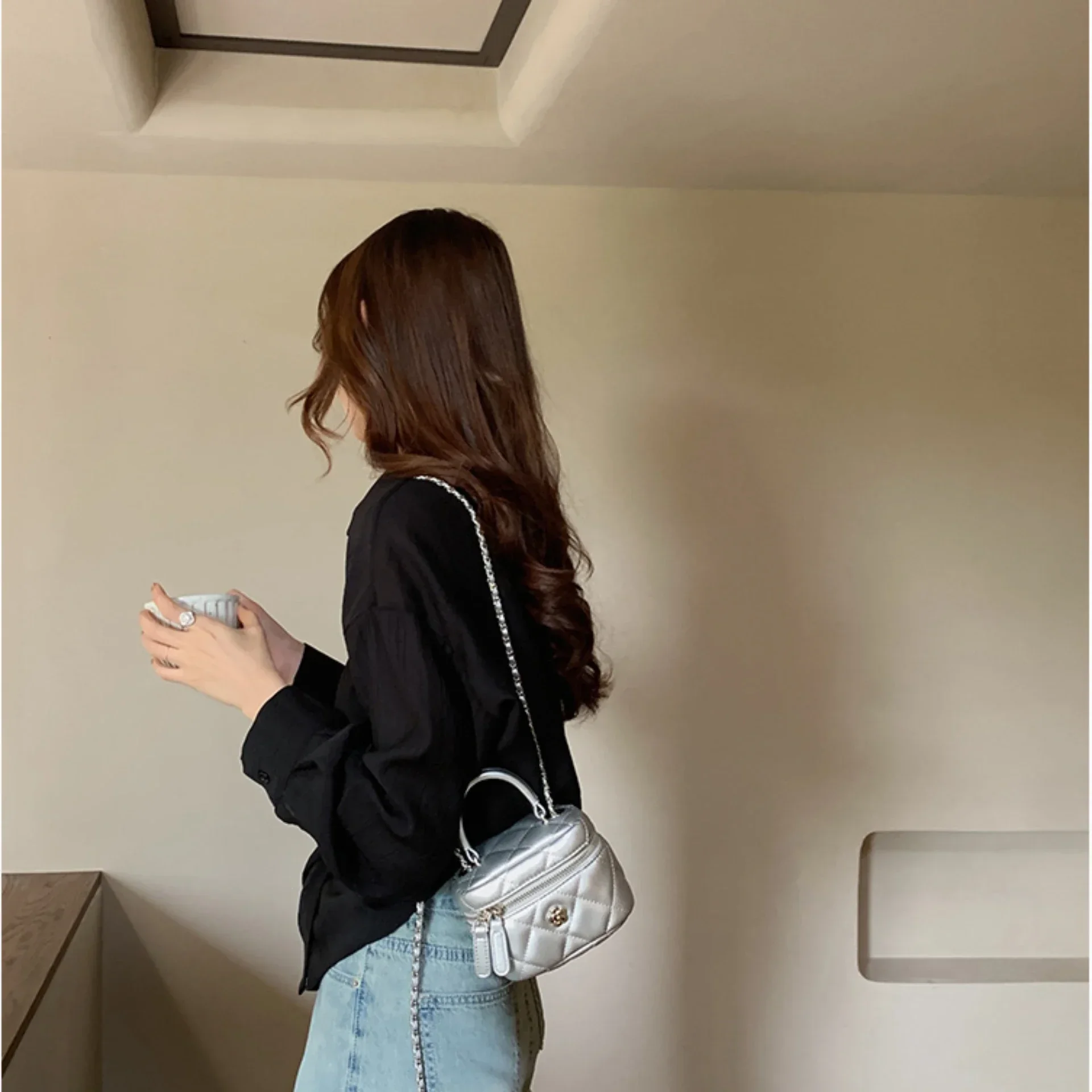 Nanfeng Xiaopu Galaxy Mountain Tea Box Bag New Small Bag Bag Women's Handheld Fragrant Wind Chain Single Shoulder Crossbody Bag