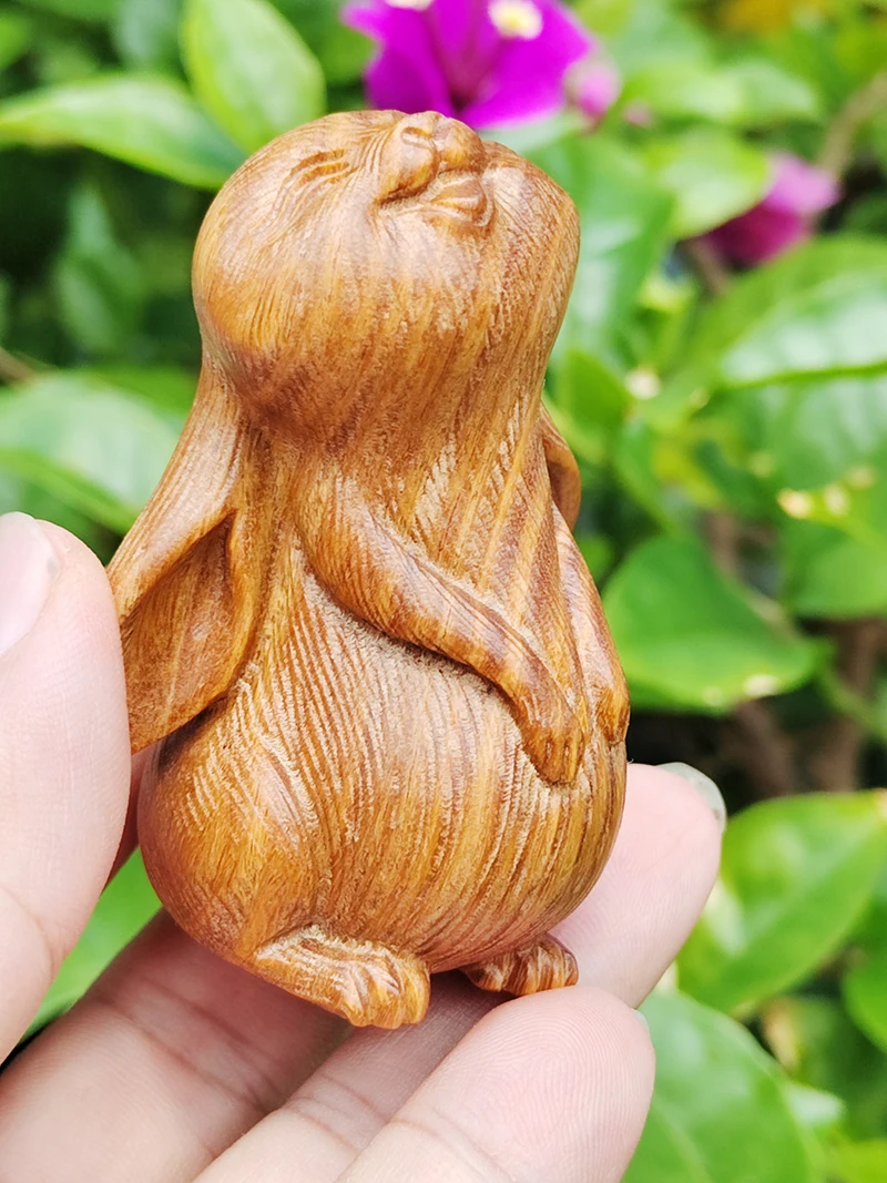 yz093-71x49x38-cm-手彫り緑白檀置物-ウサギ