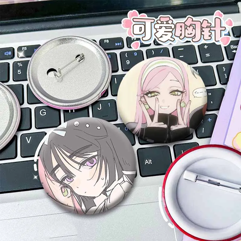 Alien Stage Mizi Sua Ivan Till Luka Hyuna Anime Badge Cartoon Character Lapel Pin Round Brooch for Bag Manga Fans Jewelry Gift