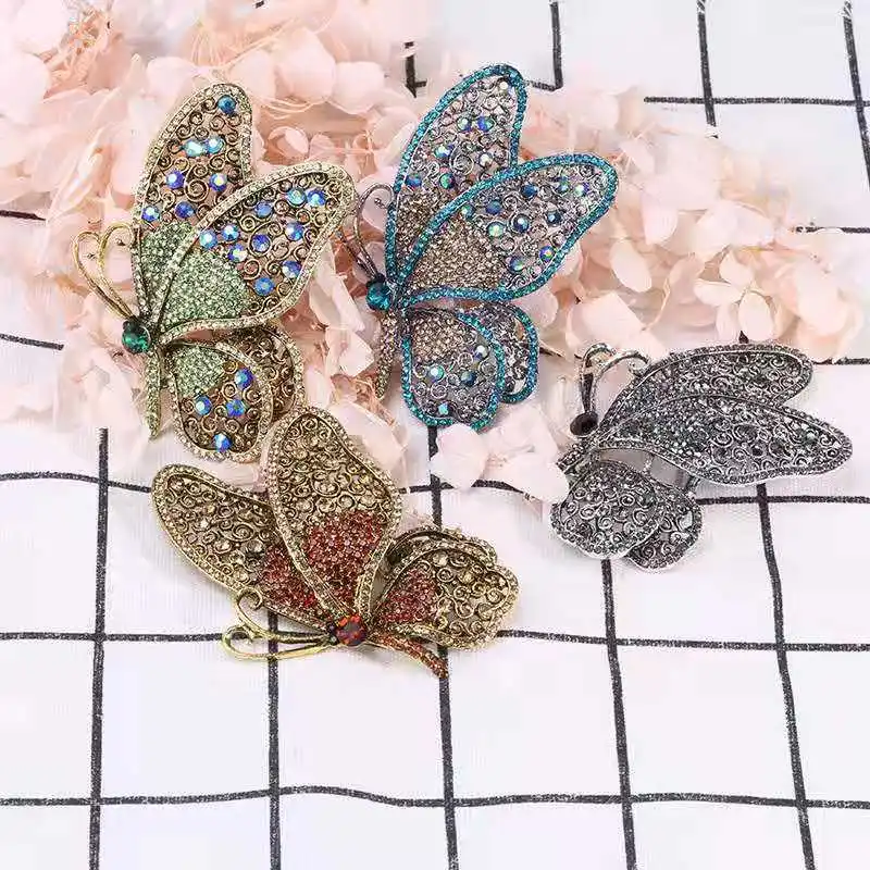 Spille a farfalla vintage Strass di cristallo Spille in metallo smaltato Spilla animale per insetti Abbigliamento Gioielli Regali