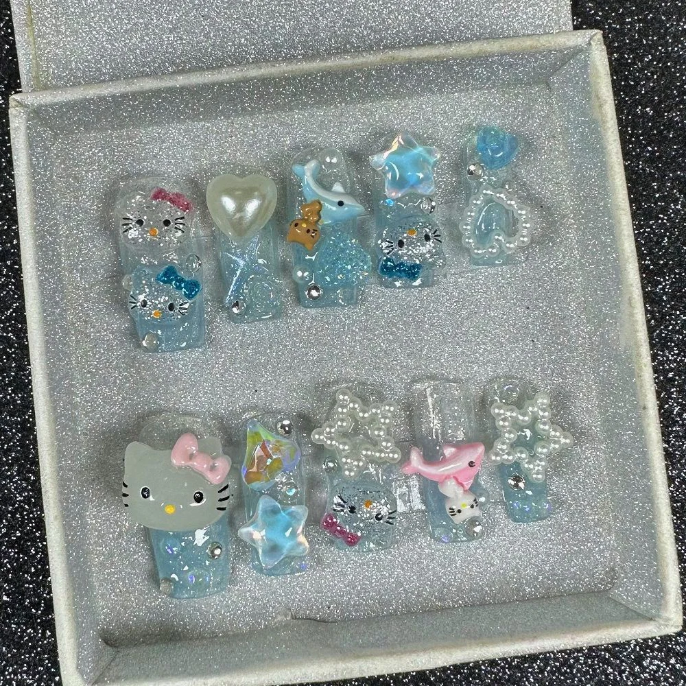 

Ins New Sanrioed Hellokittyed Blue Ocean Fake Nail Stickers Hot Girl Harajuku Style Icy Pearl Kittys Removable Nail Tip