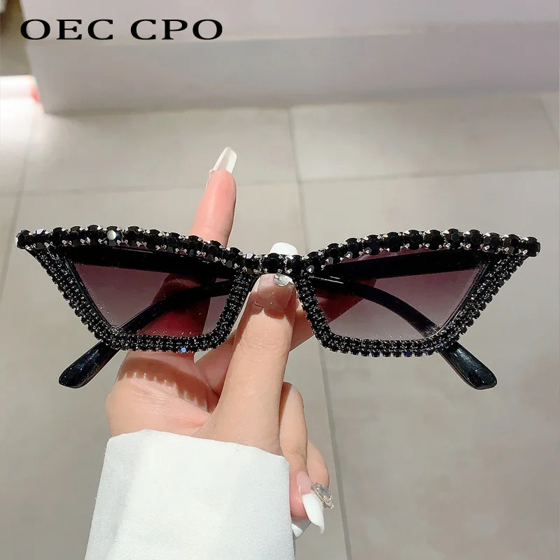 Gafas de sol OEC CPO ojo de gato con diamantes - close-up view