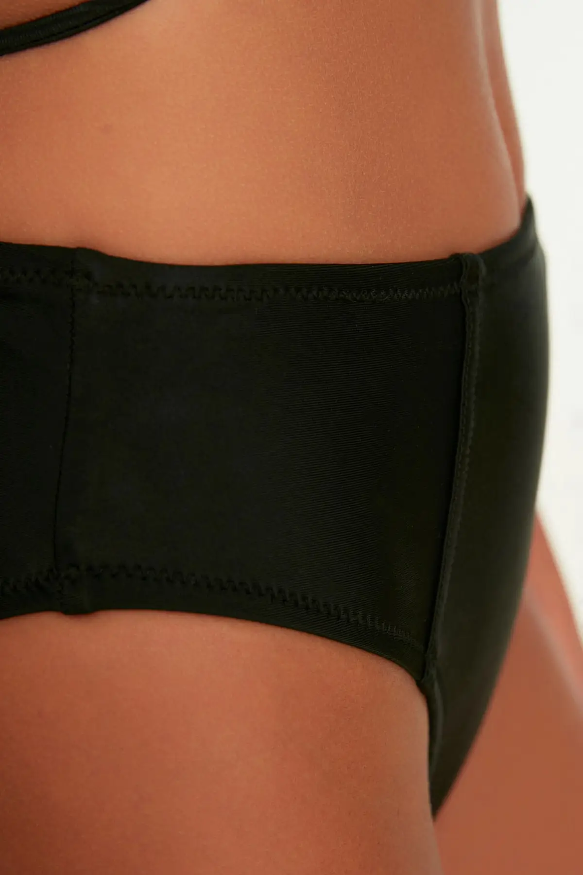 أسود عالي الخصر كأس مخيط سروال بكيني أنيق مثير جدا 2022 بيكيني لا يظهر ملابس داخلية جودة المواد