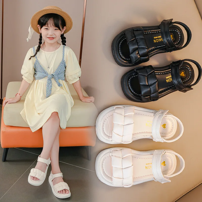 Mädchen Sandale Sommer neue Mode kleines Mädchen Prinzessin Schuhe Kinder Student weichen Boden Strand flache Kinder Sandalen schwarz