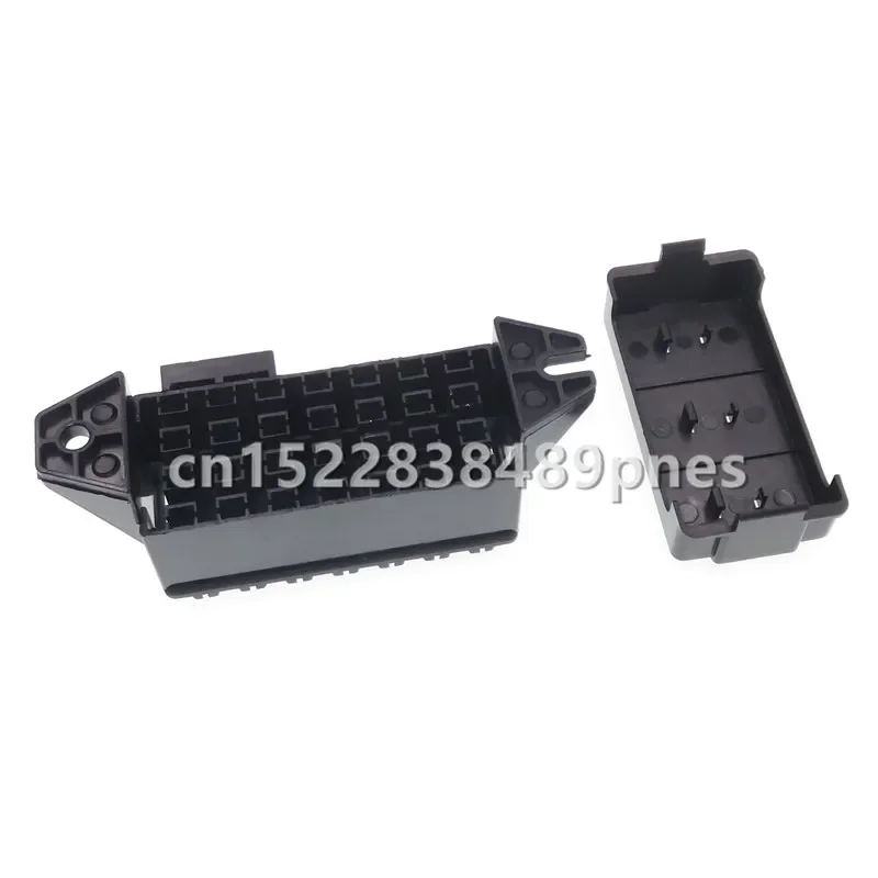 14 Way Wiring Harness Standard Blade Fuse Holder Block Plastic Cover with Terminals for Automobile Trike
