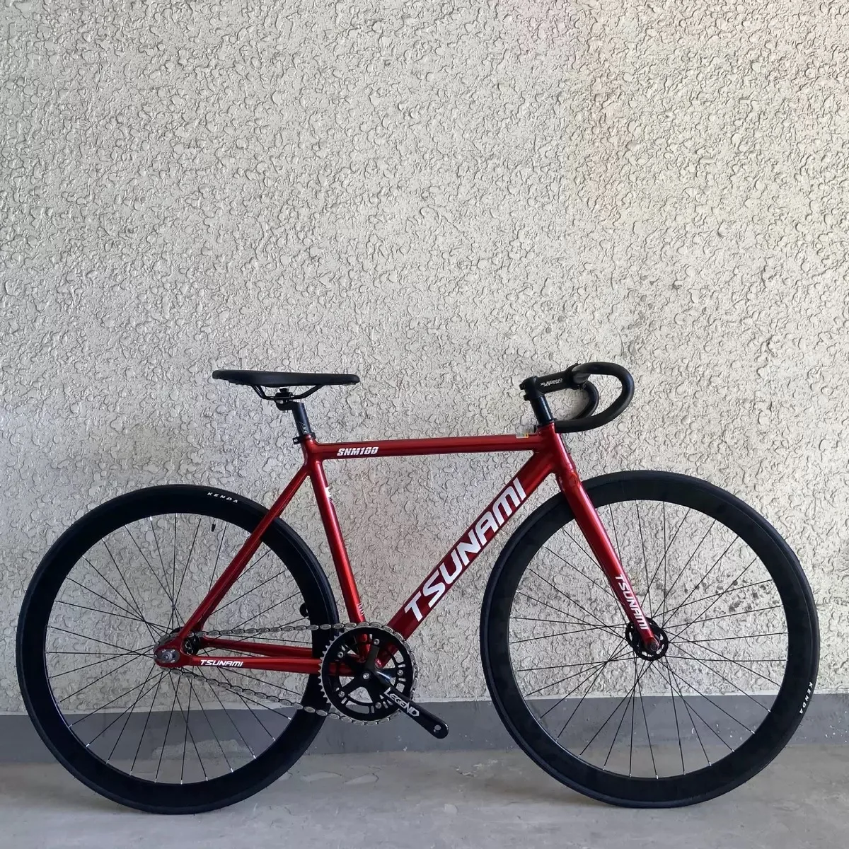 

Tsunami Snm100 Factory Hot Selling TSUNAMI SNM100 700C Fixed Gear Single Speed Bike for Outdoor Cycling Enthusiasts