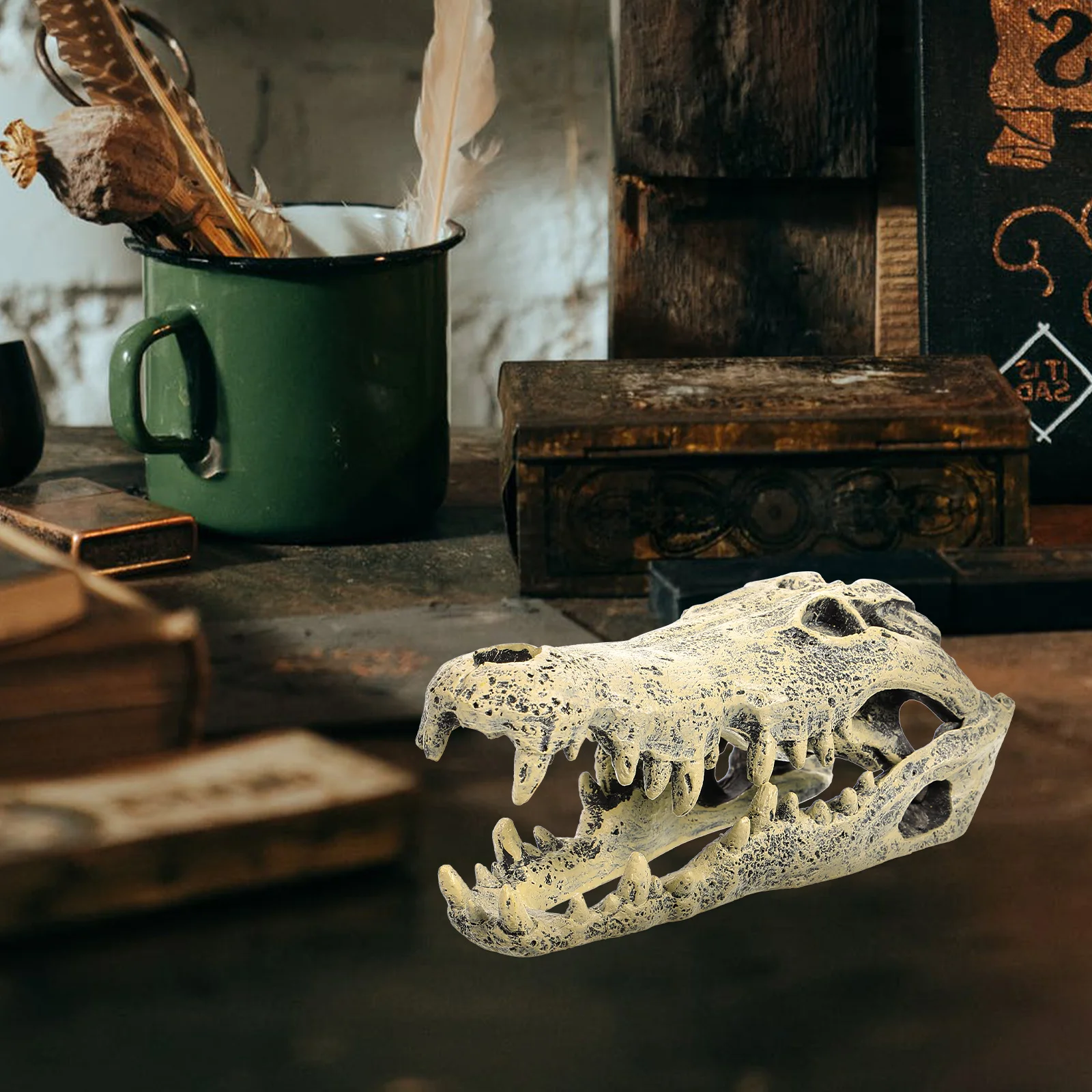 

Resin Dinosaur Skull Decor Exquisite Desktop Decoration for Home Office Garden Lifelike Dinosaur Skull Ornament